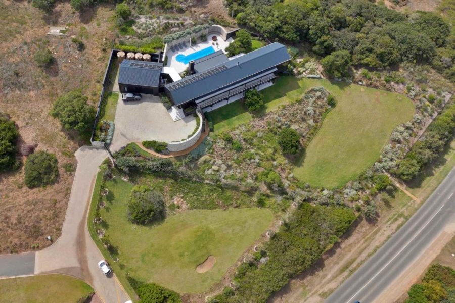 4 Bedroom Property for Sale in Stilbaai Wes Western Cape